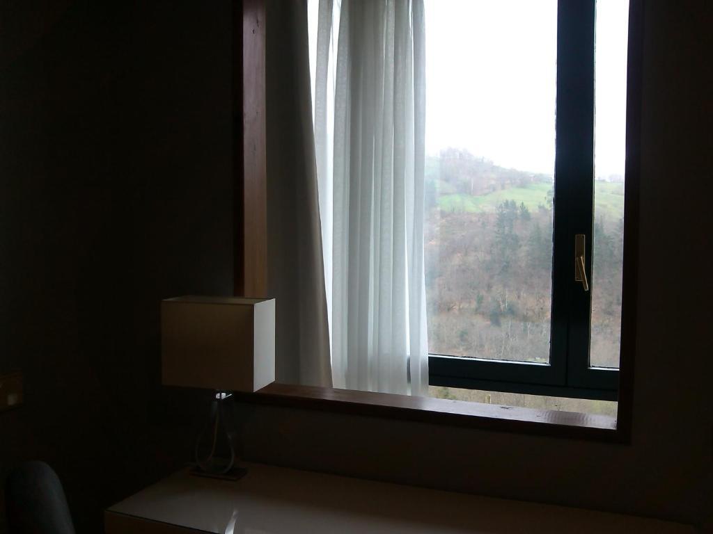 Hotel Montanas De Covadonga Onís エクステリア 写真